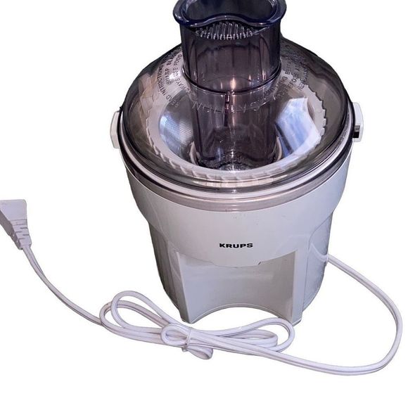 Krups Vitamini Compact Juice Extractor JuicerUsed once. Easy to use and clean. - Picture 1 of 5